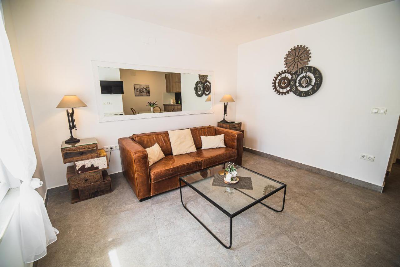 Downtown Luxury Apartments With Hot Tub Vodice Eksteriør bilde