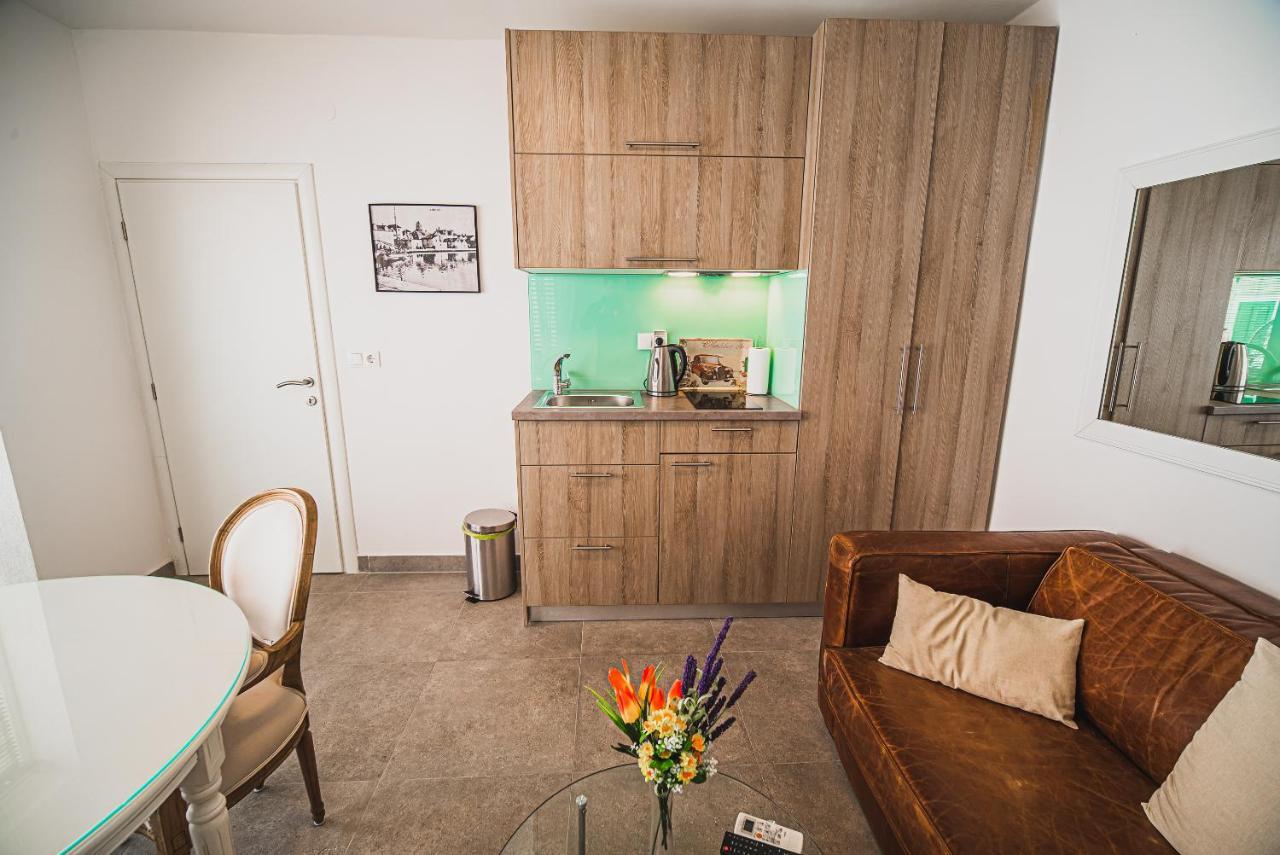 Downtown Luxury Apartments With Hot Tub Vodice Eksteriør bilde