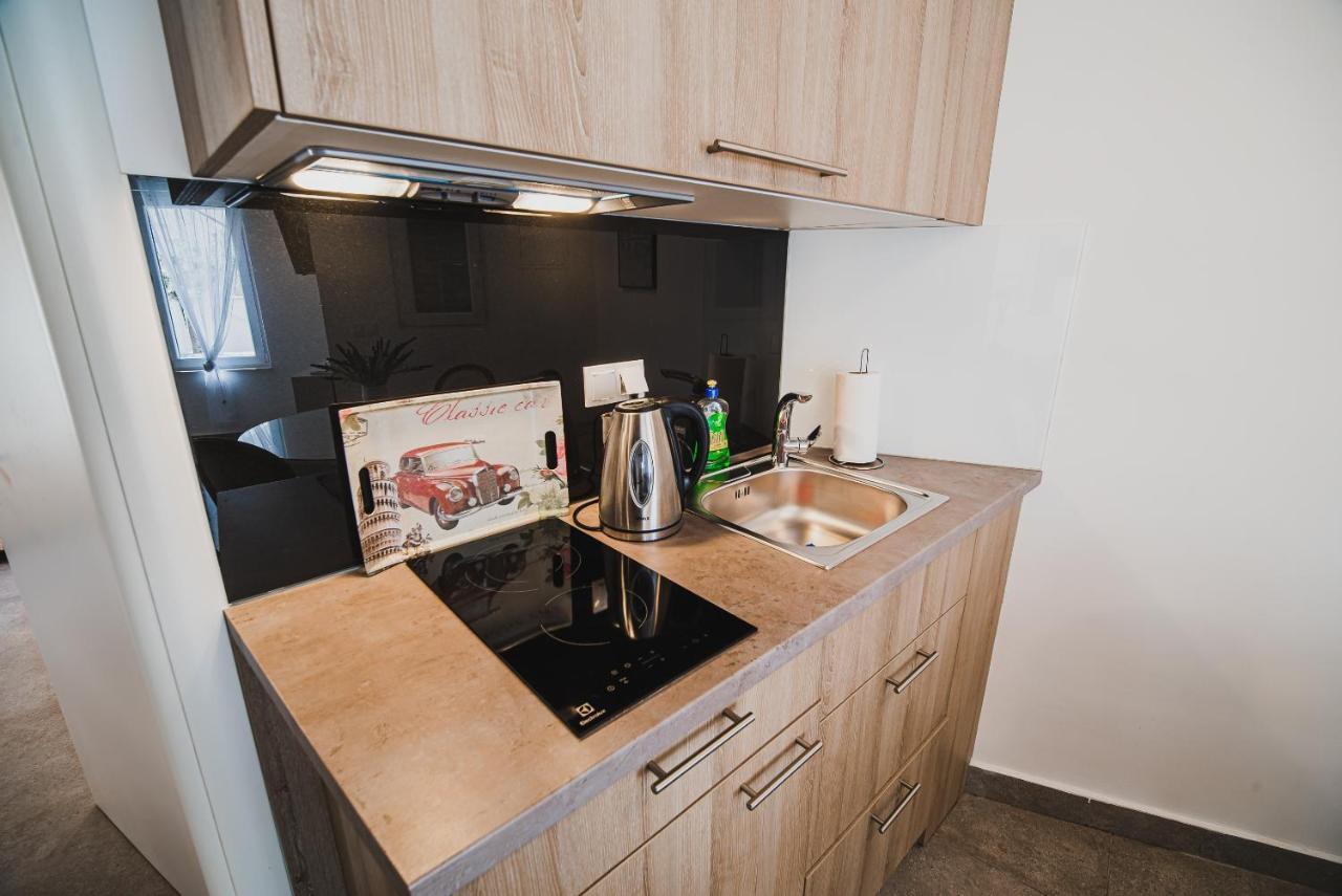 Downtown Luxury Apartments With Hot Tub Vodice Eksteriør bilde