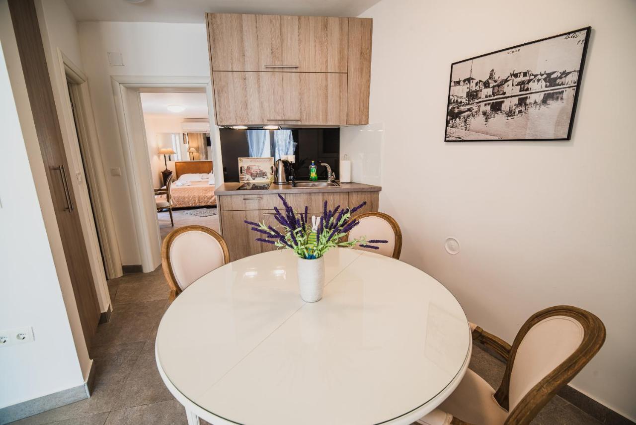 Downtown Luxury Apartments With Hot Tub Vodice Eksteriør bilde