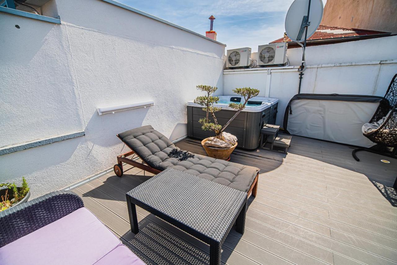 Downtown Luxury Apartments With Hot Tub Vodice Eksteriør bilde